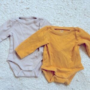 COS Perfect Long Sleeve One Pieces 4-6M Baby Shirt Tops Yellow and Grey Unisex